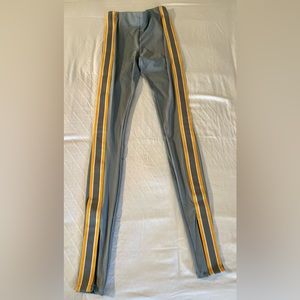 Brand New Leggings with Zipper Embellishment